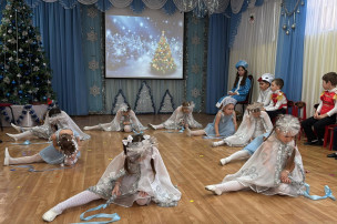 Танец Снежинок Танец Снежинок.